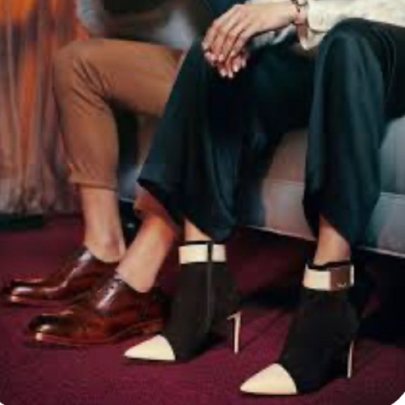 Bruno Magli Pumps/high heels. schwarz Nappaleder - Picture 6 of 8